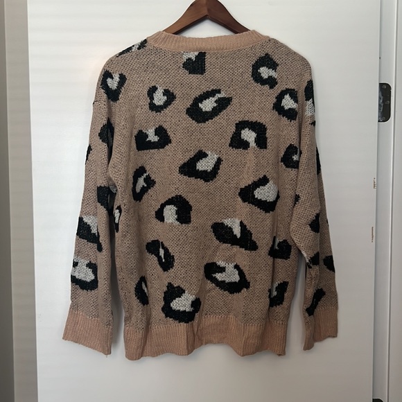 Leopard print sweater - Picture 3 of 3